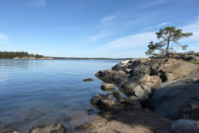 2-Day Small-Group Stockholm Archipelago Kayak Tour - Getting to Dalarö from central Stockholm without losing the day