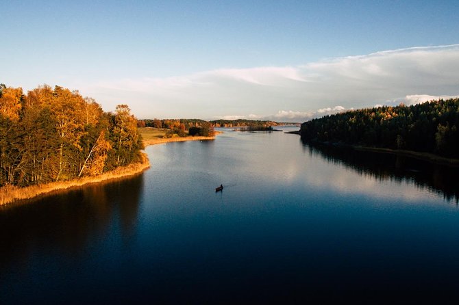 Canoe adventure in Stockholm Archipelago - Bogesundslandet Naturreservat: paddling views plus Viking stories