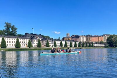 Guided Kayak Tour in Central Stockholm - The First Minutes: Safety Briefing and Paddle Basics