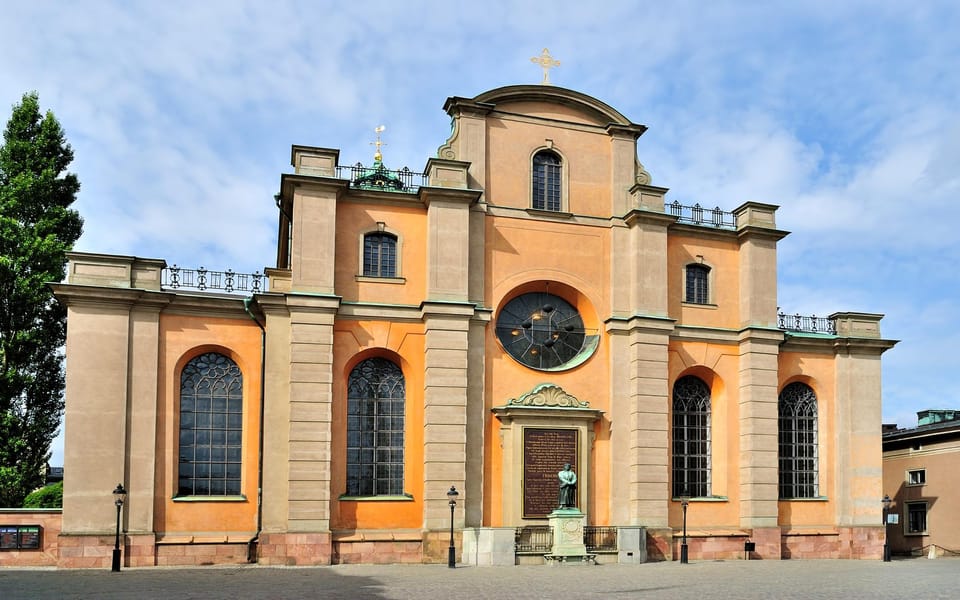 Jewish Gamla Stan and Jewish Museum Stockholm Private Tour - Guides: pacing, questions, and why it changes the whole tour