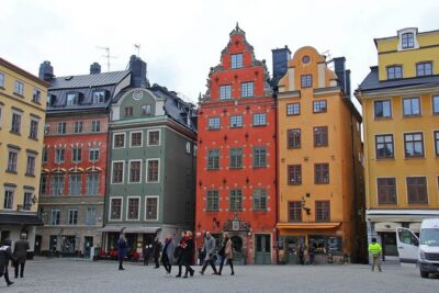 Private 90-Minute Walking Tour in Stockholm - Meeting at Stortorget: the easiest starting point mindset