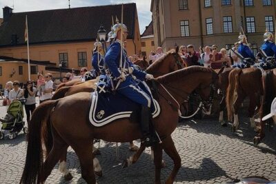 Private Car Tour of Stockholm with a Live guide, including the Vasa museum. - Gamla Stan Walk: Old Town in 30–45 Minutes