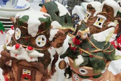 Stockholm Christmas Tour and Food Tasting Experience - Getting started at Stortorget near the Nobel Prize Museum