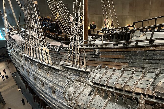 Stockholm Must See: City Hall, Gamla Stan and Vasa Museum - A short break, then a ferry reset to Djurgården