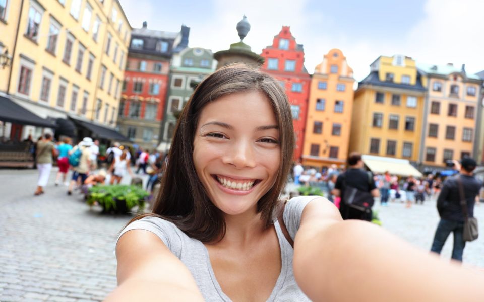 Stockholm: Old Town Highlights Private Walking Tour - The Royal Palace on 4-Hour and 6-Hour Tours (Skip-the-Line Included)