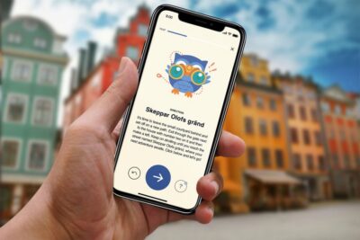 Stockholm: Old Town Self-Guided Tour Learn and solve Puzzles - Starting at the Outer Courtyard of the Royal Palace