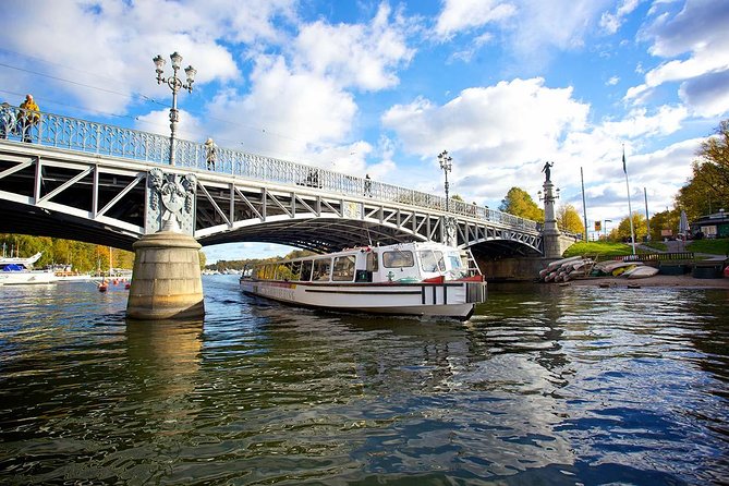 Stockholm Royal Djurgården Boat Tour - Södermalm and Slussen: Neighborhood Character and City Panoramas