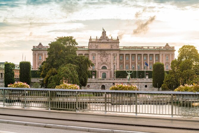 Stockholm Royal Palace Museums Gamla Stan Skip-the-line Tour - Key things I’d circle before you go