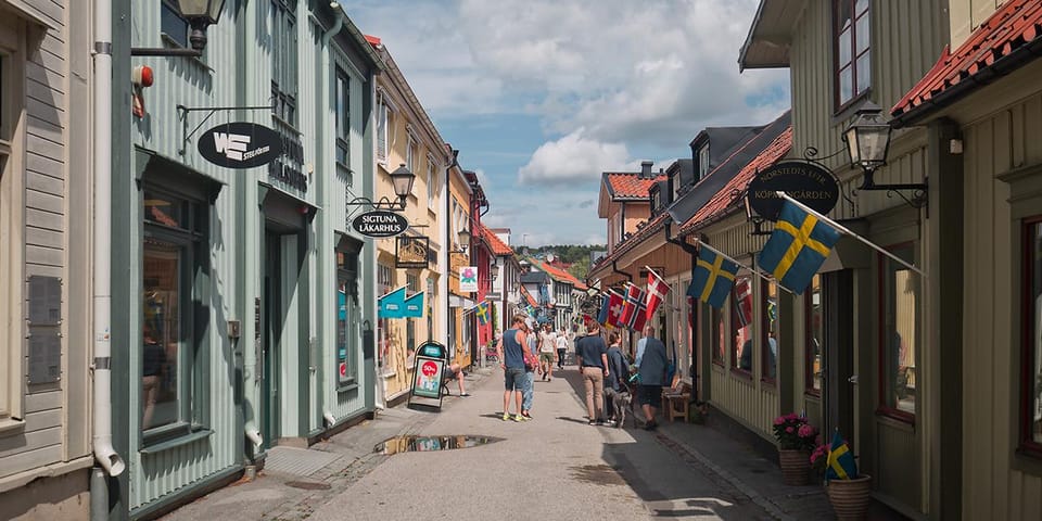 Stockholm: Sigtuna Guided Boat Tour with Optional Museum - Guided walk in Sigtuna: rune stones, churches, ruins, and spotting clues