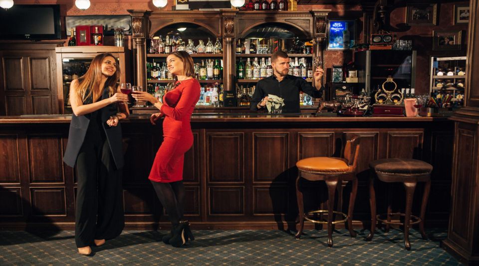 Swedish Beer Tasting Tour in Stockholm Old Town Pubs - What makes it truly private (and not generic)