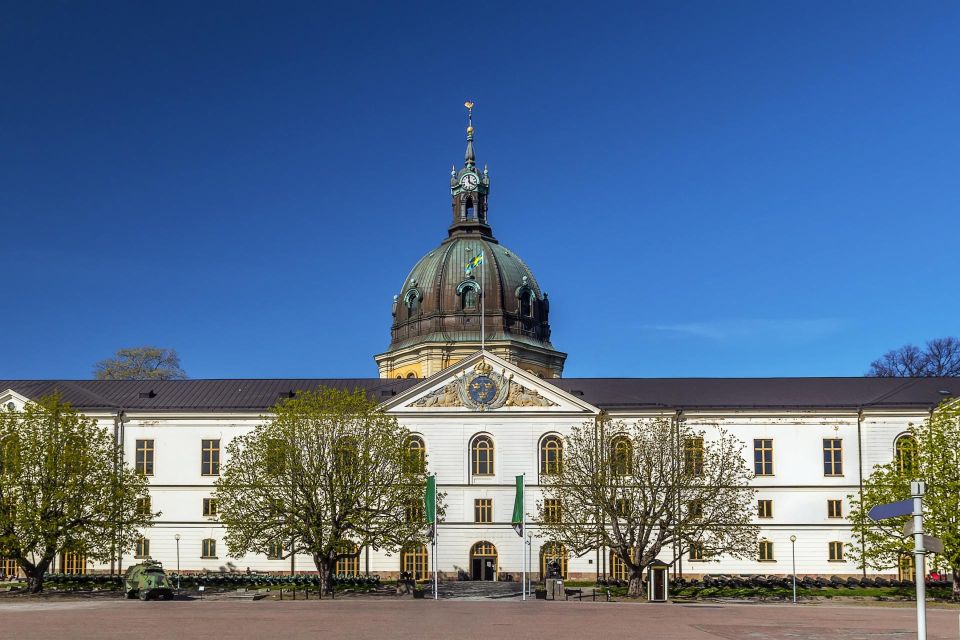 World War II Stockholm Old Town Walking Tour and Army Museum - The optional Army Museum (only on the 3-hour tour)